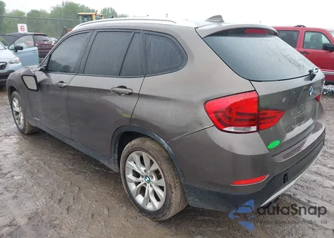 2013 BMW X1 xDrive28I из США, поврежденный, VIN WBAVL1C57DVR86059